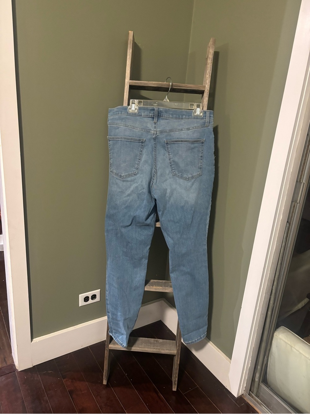 Universal Thread High Rise Skinny Jeans - Picture 5 of 7